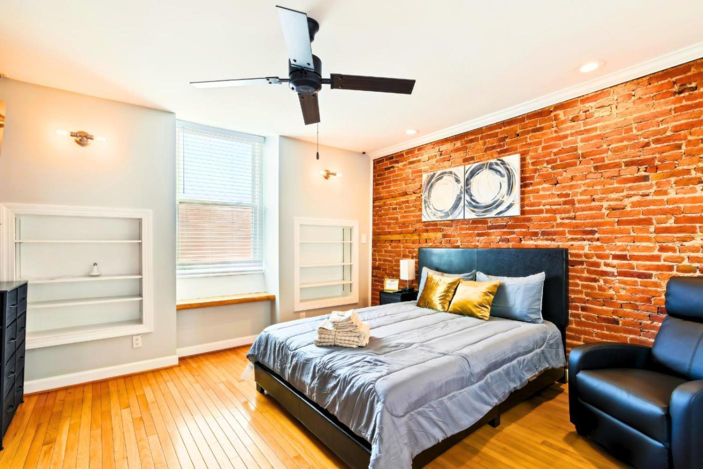 Federal Hill & Inner Harbor Lux Retreat Sleeps 6 *
